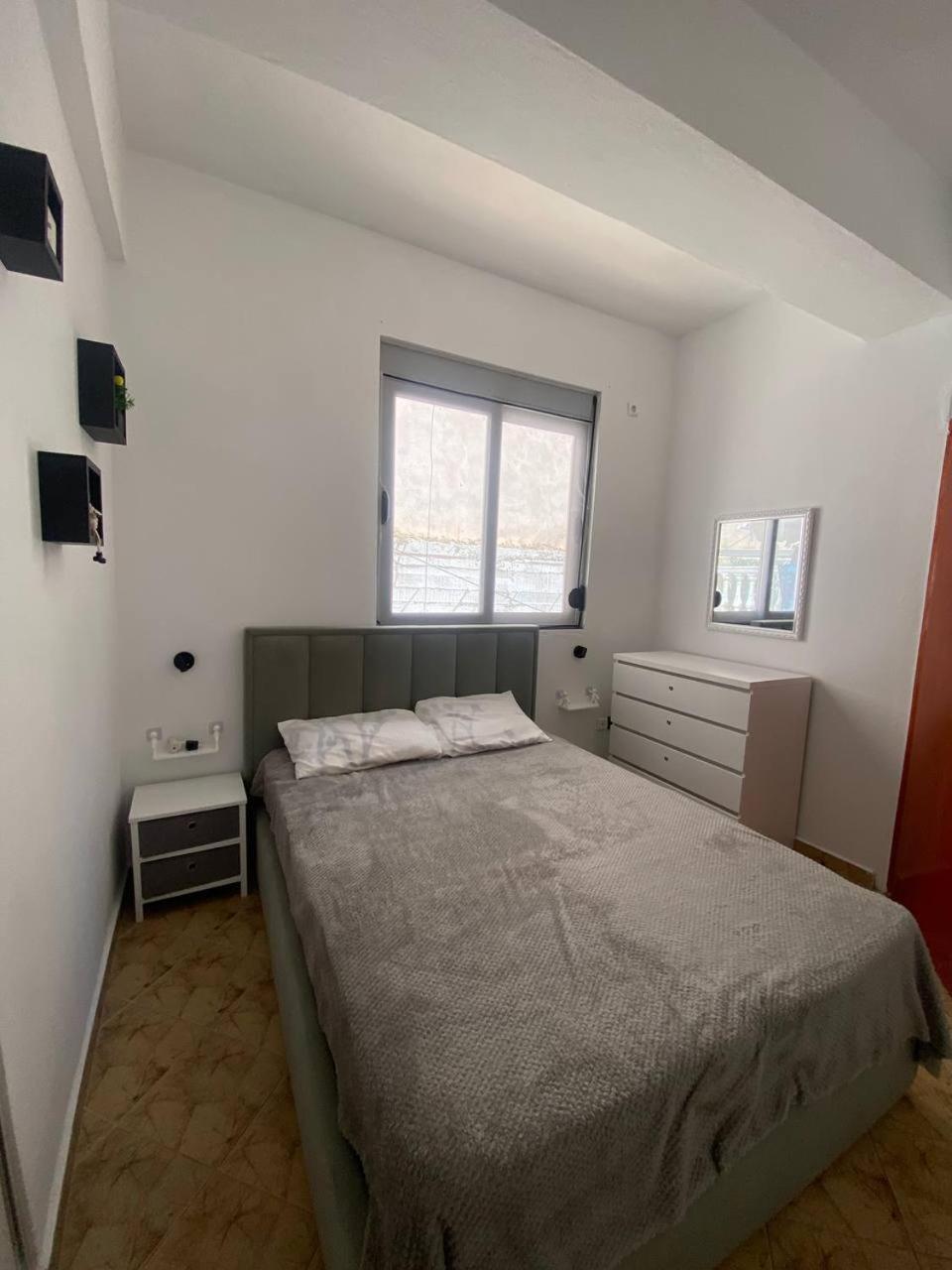 Happy Apartment Sarandë 外观 照片